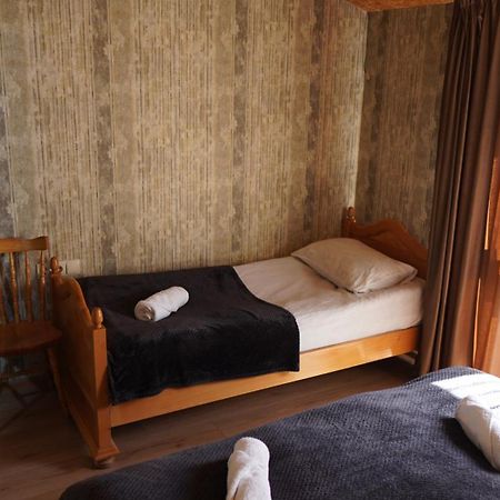 Archil And Nino Gigauri Guest House Kazbegi Ngoại thất bức ảnh